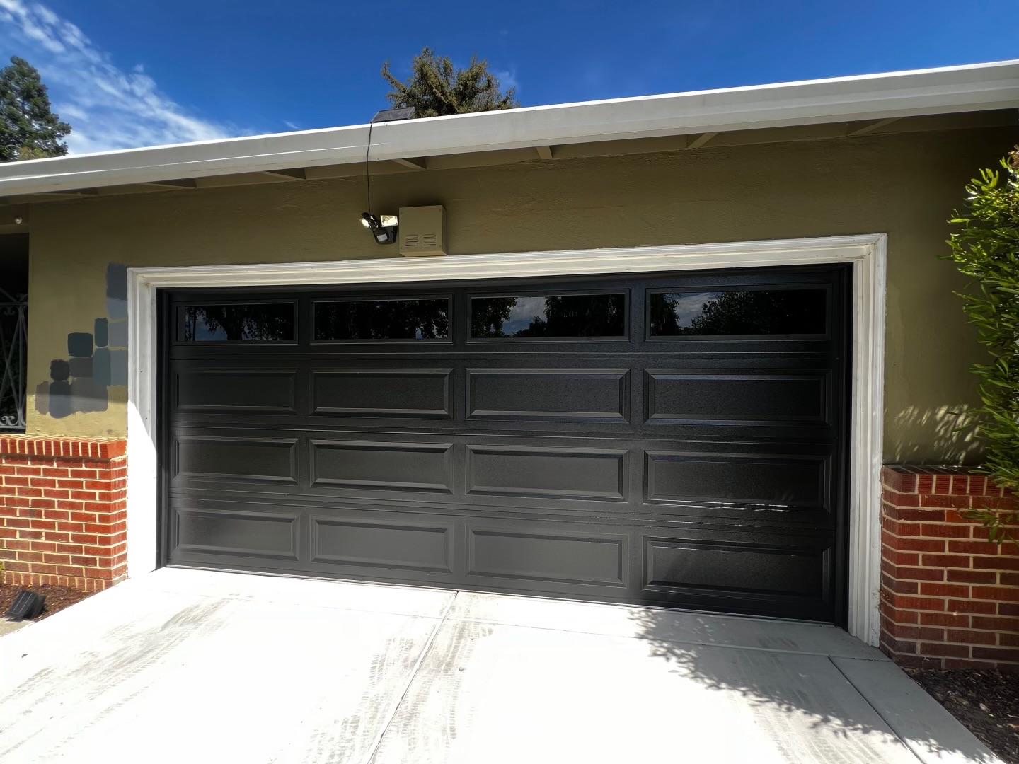 East Bay Custom Garage Doors: Design Trends & Local Installation Tips